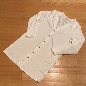 ❌SOLD (tan) SHEIN nwot small buttoned “tee” cardigan